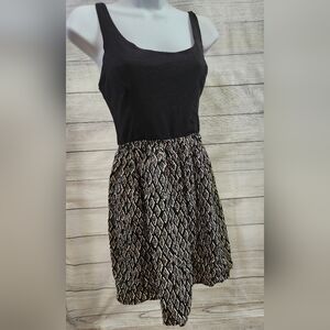 LA Hearts, Medium, black, white/tan geometric shape